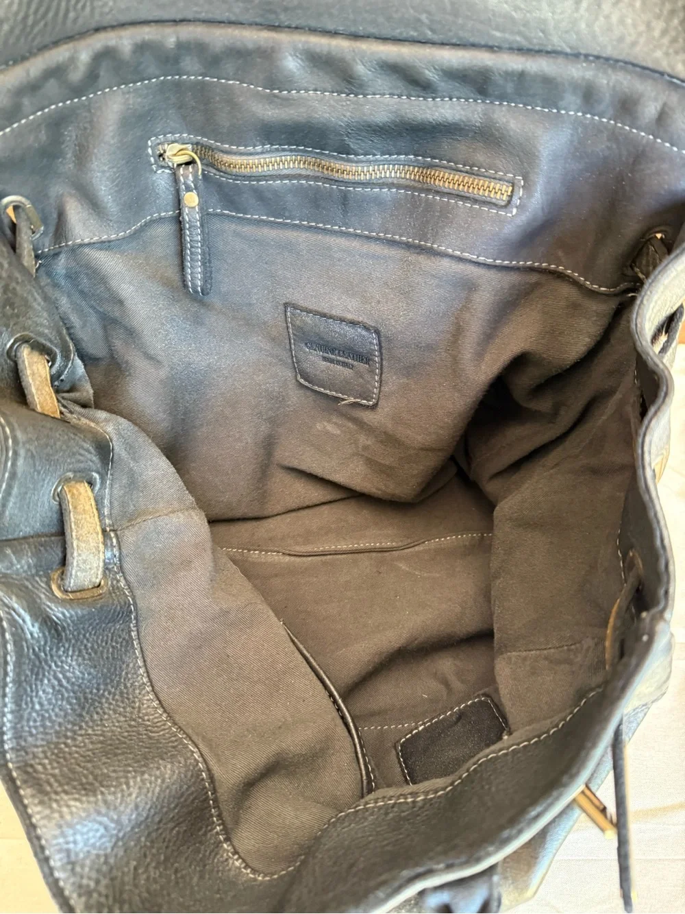 Dillaneto Siena Washed Calfskin Leather Bag Distressed Black Brown/Loved Leather